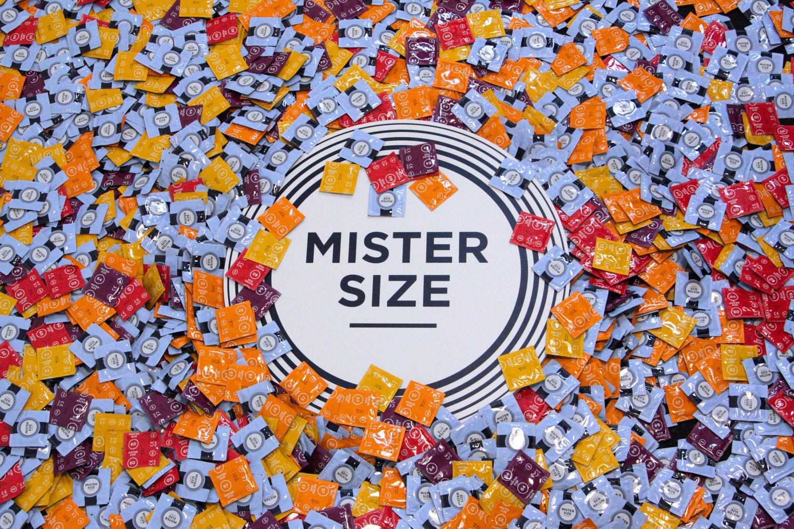 Διαφορετικά προφυλακτικά από το Mister Size με διαφορετικά ονομαστικά πλάτη